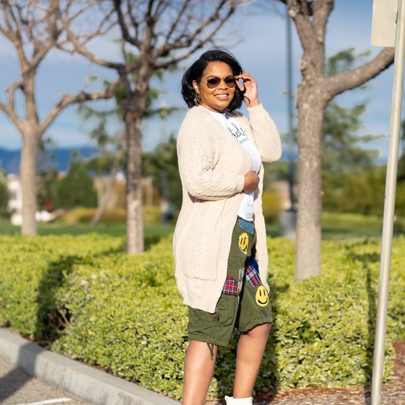 It's Sweater Weather - Picture 4 of 4